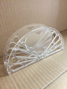 7" napkin holder - fan heart design 12 pieces/clear