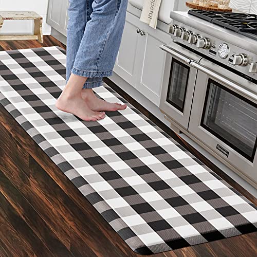 Carvapet Kitchen Mat Cushioned Anti Fatigue Comfort Floor Mat Waterproof Non-Slip Kitchen Runner Rug Ergonomic Foam Standing Mat for Home Kitchen Office Laundry Buffalo Plaid,Black & White,17.3"x60"