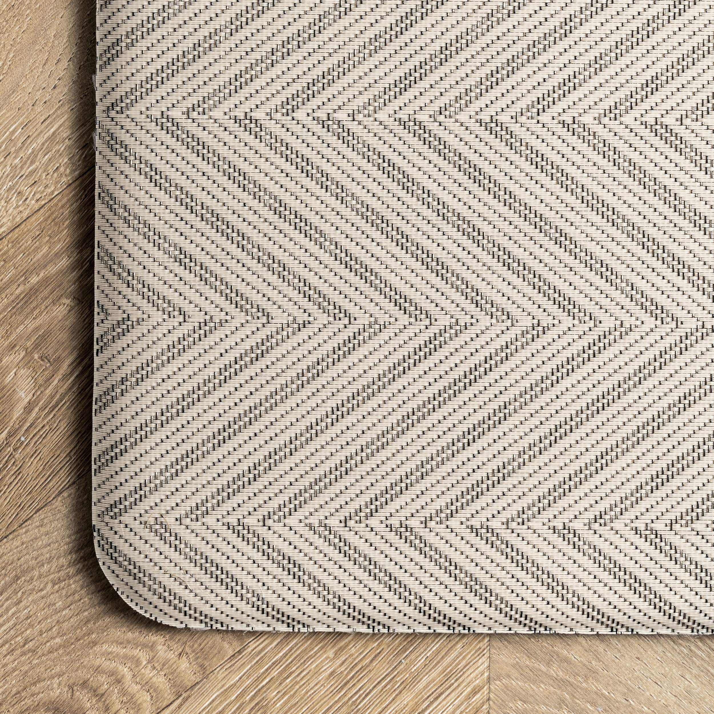 nuLOOM Casual Herringbone Anti Fatigue Kitchen or Laundry Room Comfort Mat, 2x3, Beige