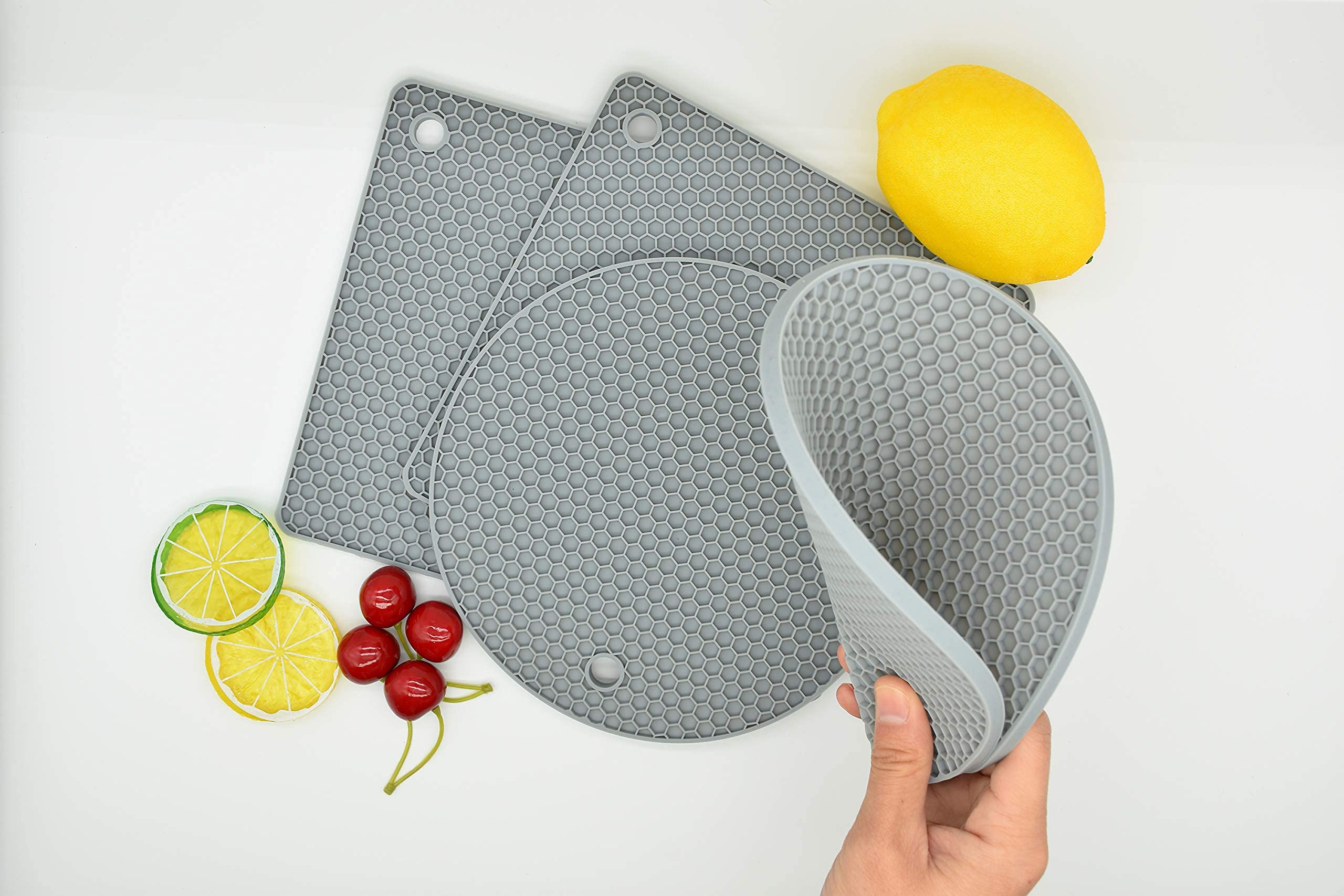 FELIBAY Silicone Trivet Flexible Pot Mats Non Slip Potholder Heat Resistant Kitchen Trivet Hot Pads, Multi Purpose Pot Holder Jar Opener Spoon Holder Oven Mitts (Grey)