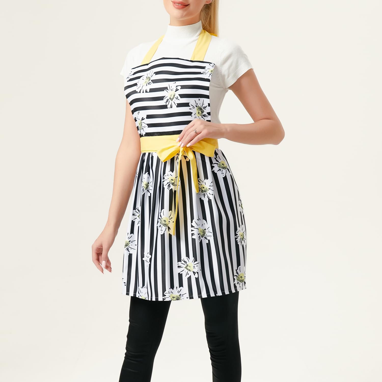 Lovely Comfortable Claccic Black Stripe and Fashion Daisy Skirt Kitchen Women Apron for Ladies Girls Wife Daughter (Yellow)