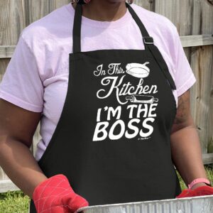 In This Kitchen I'm The Boss Funny Apron for Kitchen Two Pocket Apron Black [PPP]