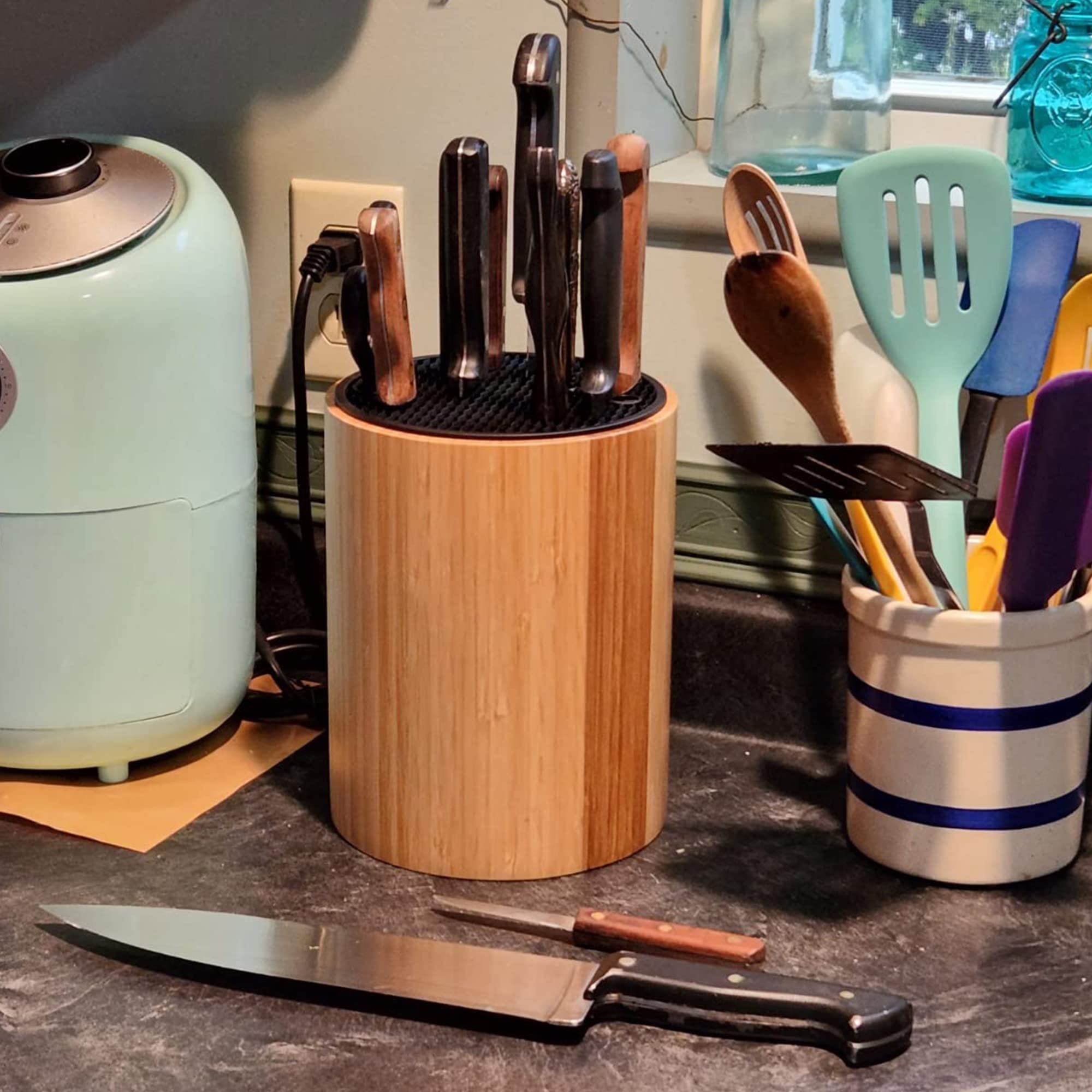 Diosbles Bamboo Universal Knife Block With Slots For Scissors And Sharpening Rod, Round Kitchen Knife Storage Holder Unique Slot Design To Protect Blade, Detachable Slot For Easy Cleaning