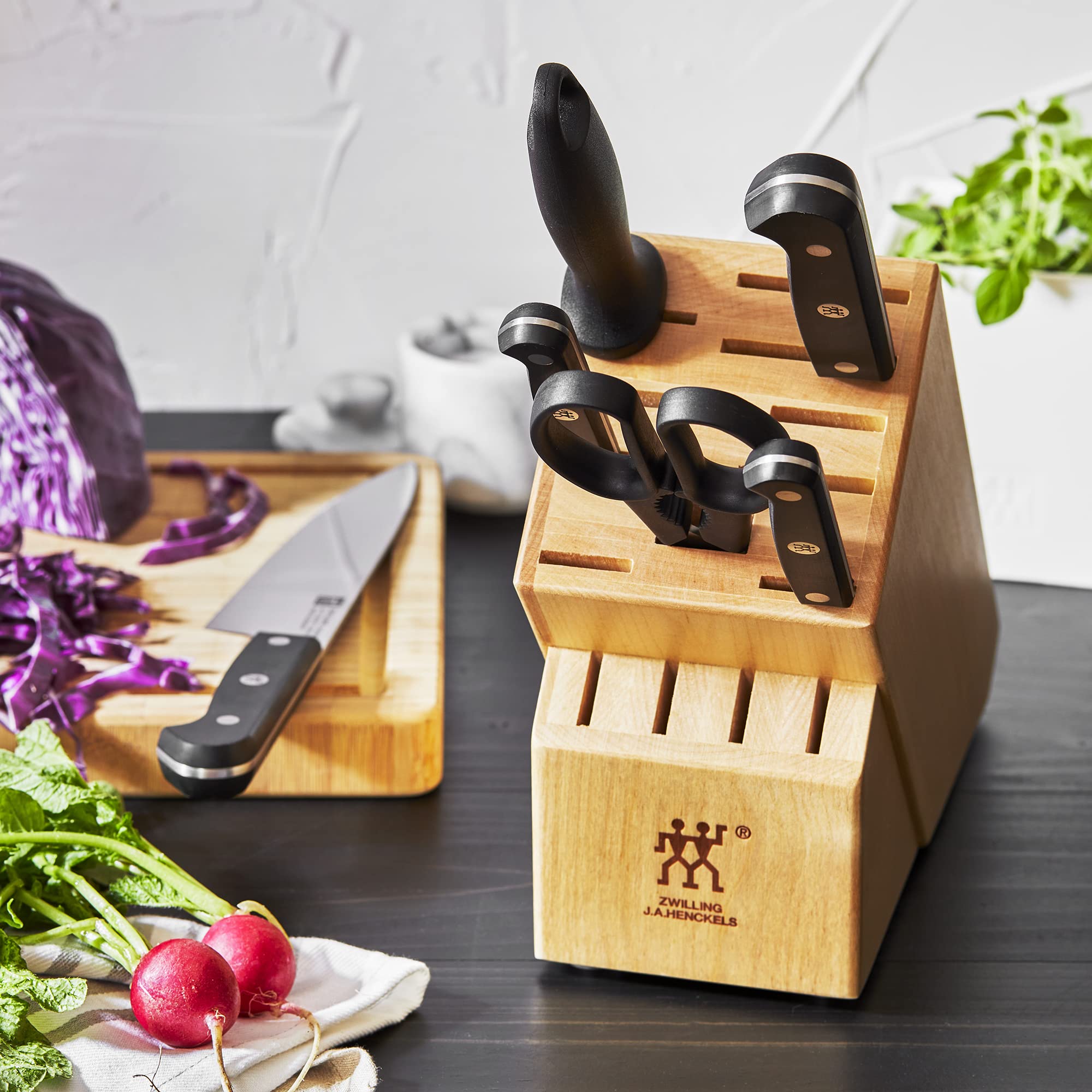 ZWILLING J.A. Henckels Zwilling gourmet 7-pc knife block set, 3.15 Pound