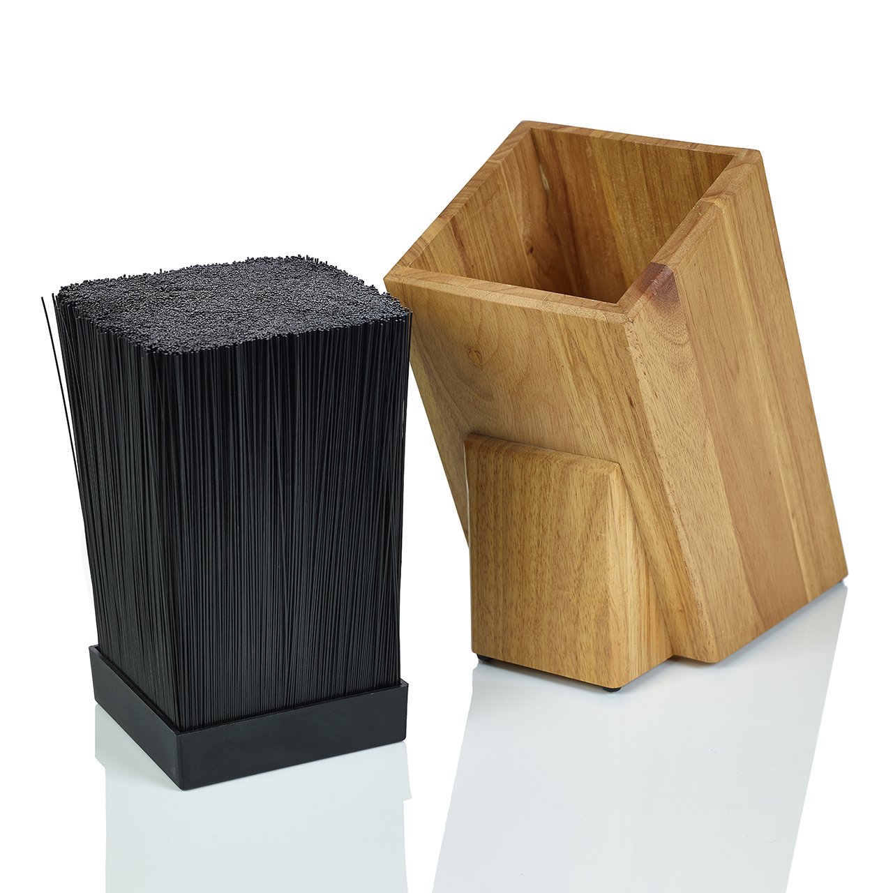 Kapoosh Dice Knife Block, Light Oak Woodgrain