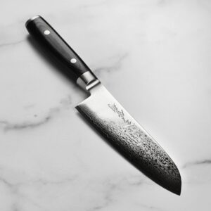 Yaxell Ran Plus 6.5" Santoku Knife - Made in Japan - 69 Layers VG10 Damascus