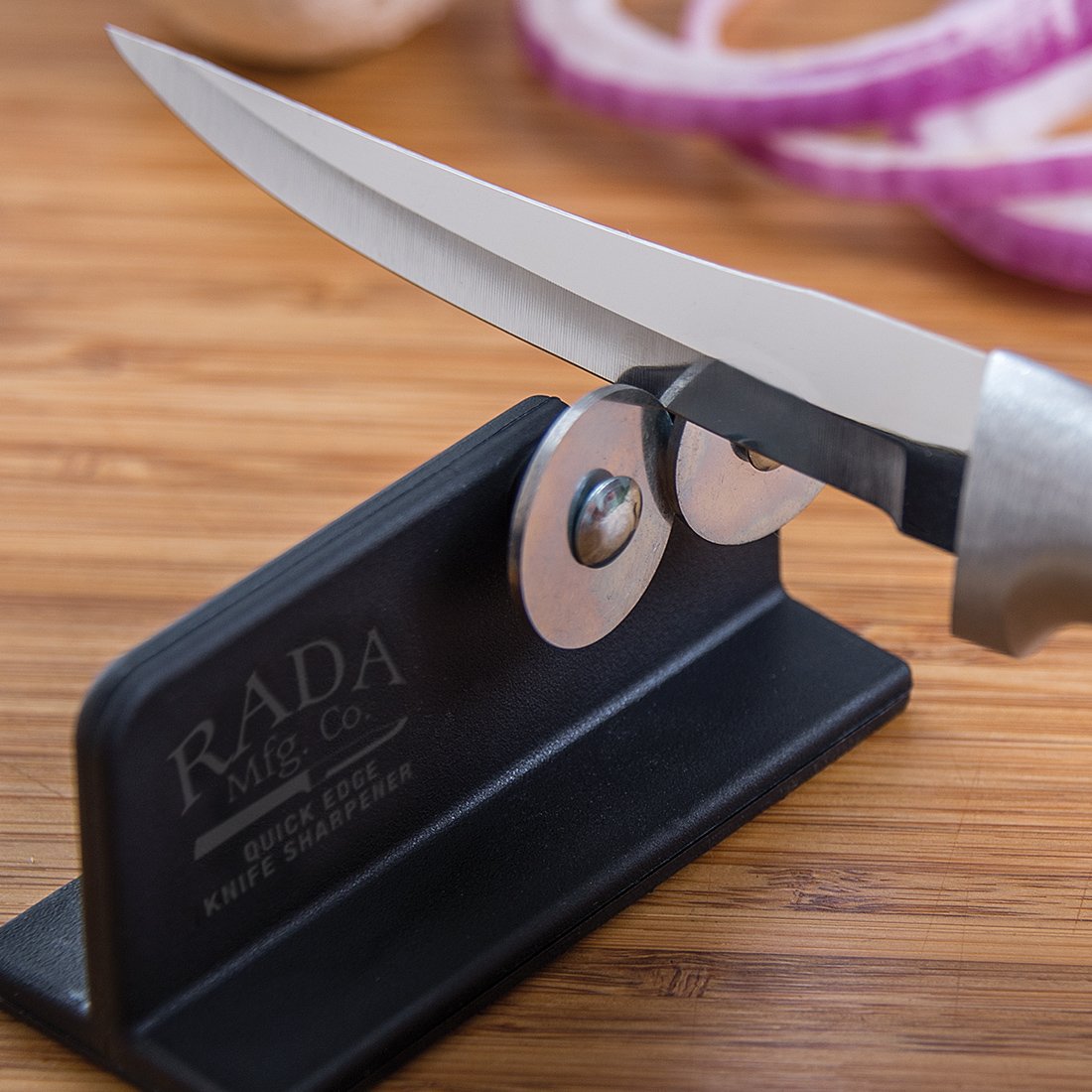 Rada Cutlery Top Seller’s Kit Knives – Includes Paring Knife, Tomato Slicer, Vegetable Peeler With Brushed Aluminum Handles Plus Quick Edge Knife Sharpener