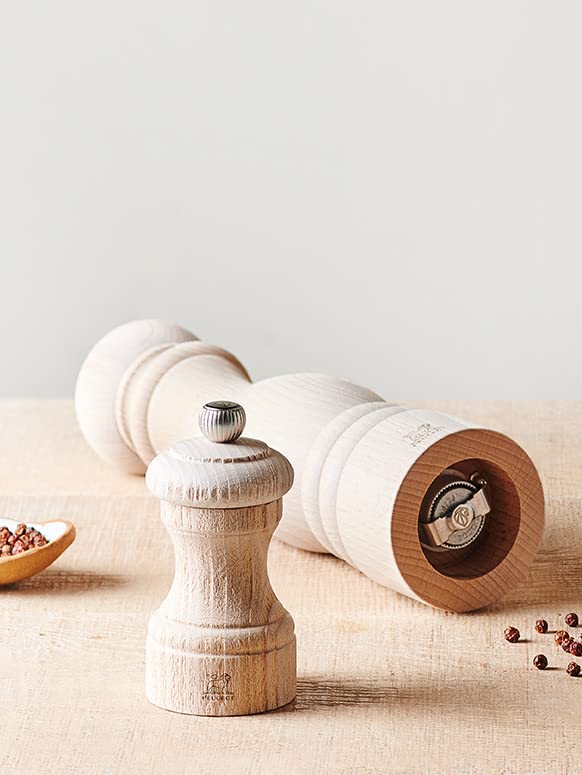 Peugeot Paris Nature 7 inch Salt & Pepper Mills Gift Set - With Wooden Spice Scoop