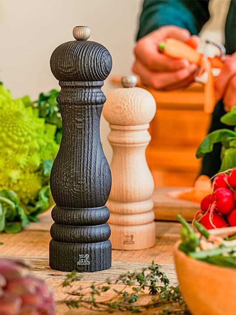 Peugeot Paris Nature Black Pepper Mill, 22 cm - 9 in