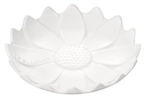 le creuset stoneware flower figural spoon rest, white