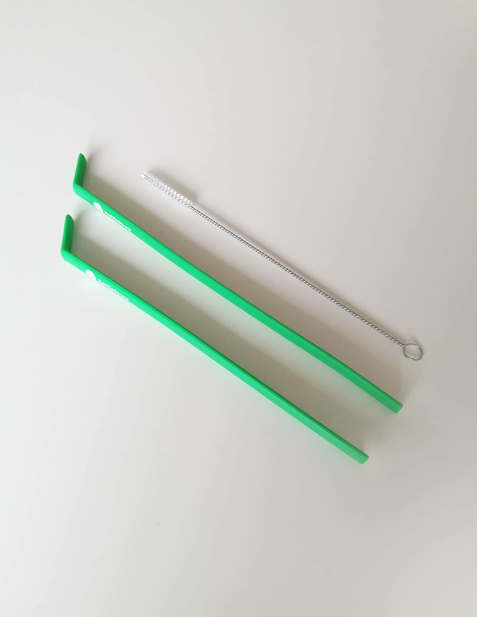 KoffieStraw Reusable Straws | 2-Pack Straws with Stainless Steel Cleaning Brushes | Long Lasting & BPA-Free Standard Size Straws for Coffee, Tea, Milk, Cold and Hot Drink | Green - 8", 10"