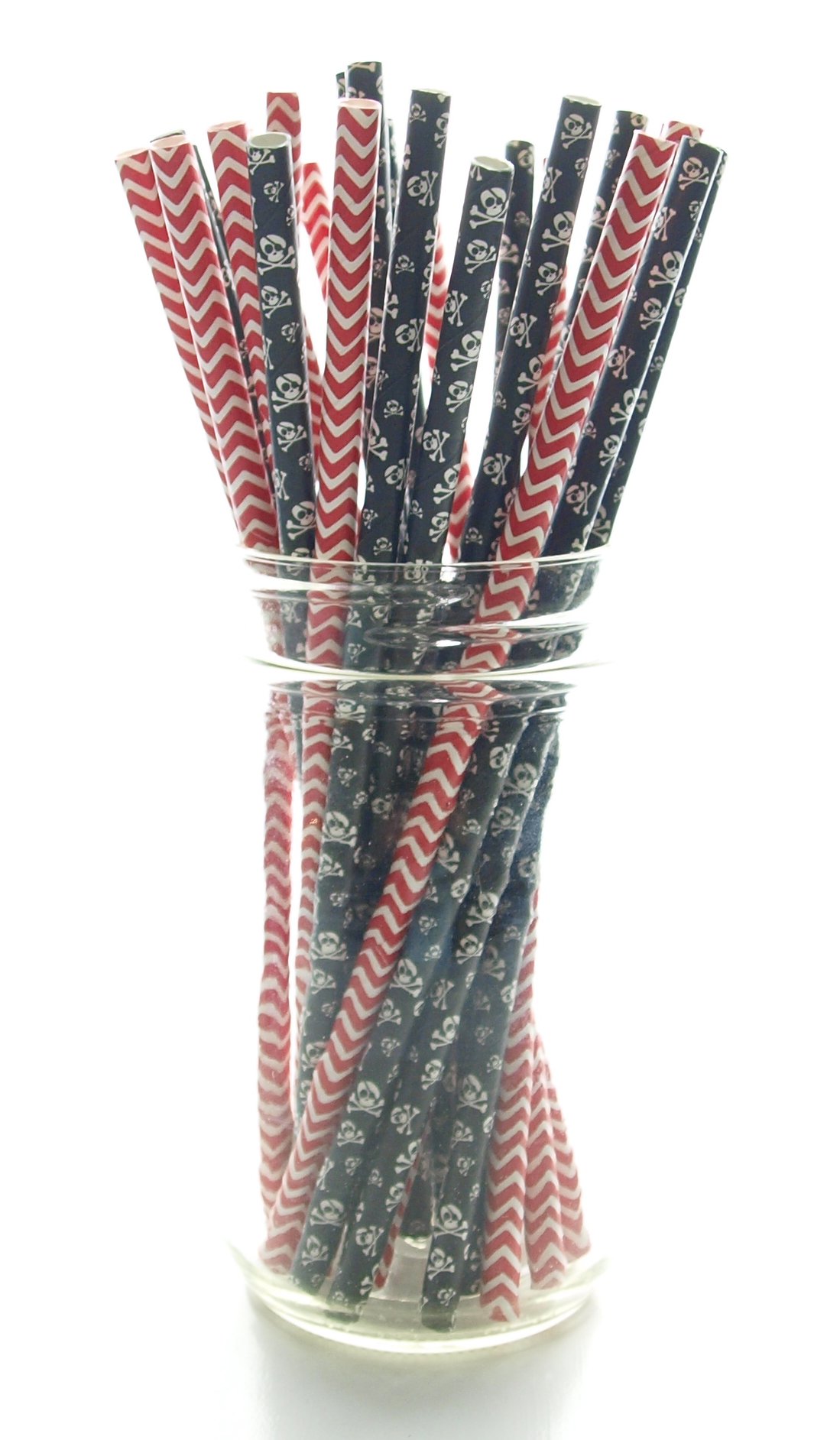 Pirate Party Straws, Skull & Crossbones Skeleton Straws (50 Pack) - Black & Red Halloween Pirate Birthday Party Supplies & Table Decorations, Halloween Paper Straws