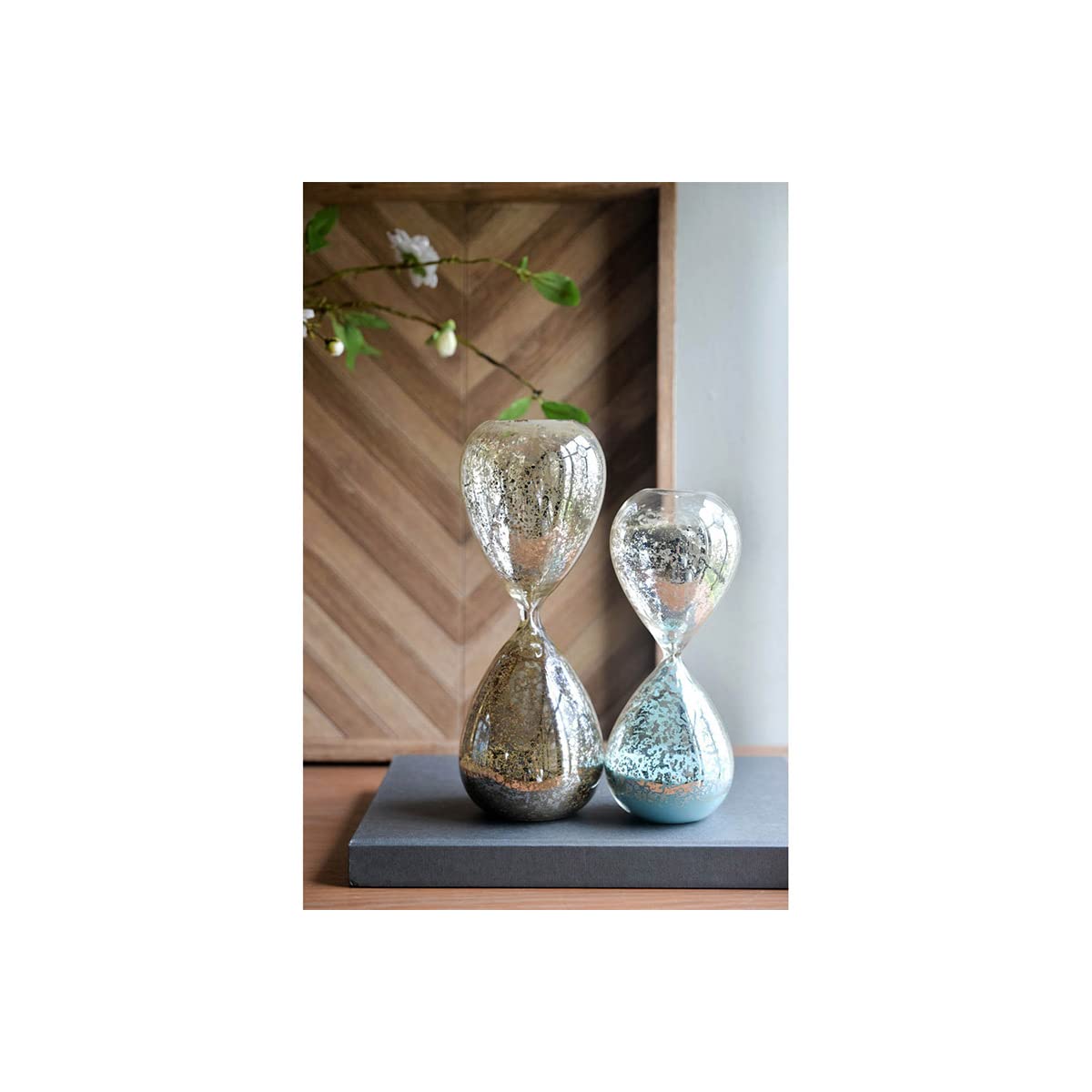 A&B Home Peleus 30-Minute Silvered Hourglass, Jade Sand Contemporary/Clear