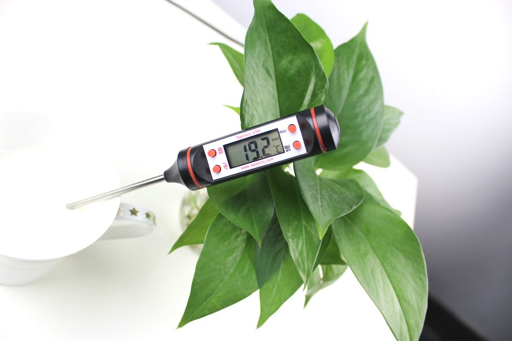 Savoury USA Cooking Thermometer - Digital Thermometer - Food Thermometer - Meat Thermometer - Instant Read Thermometer - Best Thermometer for all Food, BBQ, Candy, Sugar, Grill and Liquid.