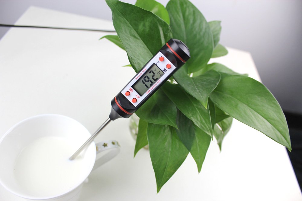 Savoury USA Cooking Thermometer - Digital Thermometer - Food Thermometer - Meat Thermometer - Instant Read Thermometer - Best Thermometer for all Food, BBQ, Candy, Sugar, Grill and Liquid.