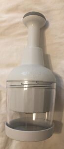 the pampered chef food chopper, white