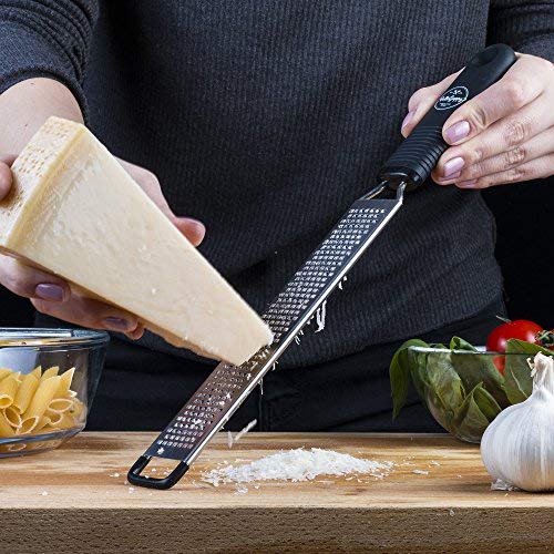 BelleGuppy Lemon Zester & Cheese Grater, Professional Zesting tool for Parmesan, Citrus, Ginger, Nutmeg, Garlic, Chocolate, Fruits, Razor-Sharp Stainless Steel Blade Protective cover, Dishwasher Save