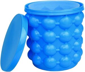 2 in 1 silicone ice bucket and ice mold with lid, silicon ice cube maker wizard, portable silicon ice cube maker (blue)