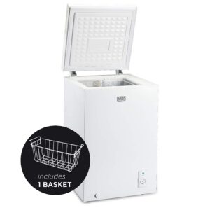 black+decker 3.5 cu. ft. chest freezer, holds up to 122 lbs. of frozen food with organizer basket, bcfk356, white