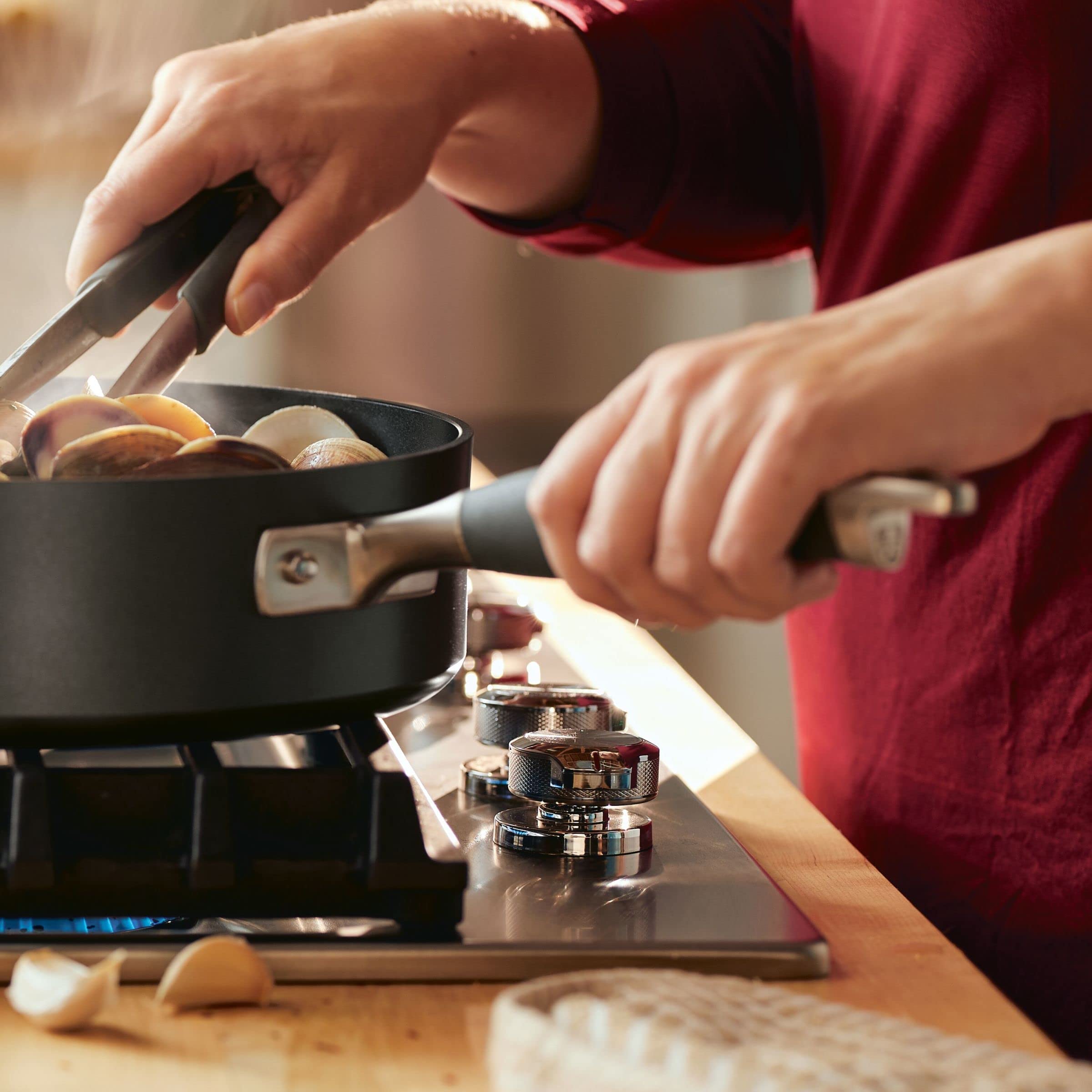 Anolon Advanced Home Hard Anodized Nonstick Deep Frying Pan/Skillet with Lid, 12 Inch, Moonstone