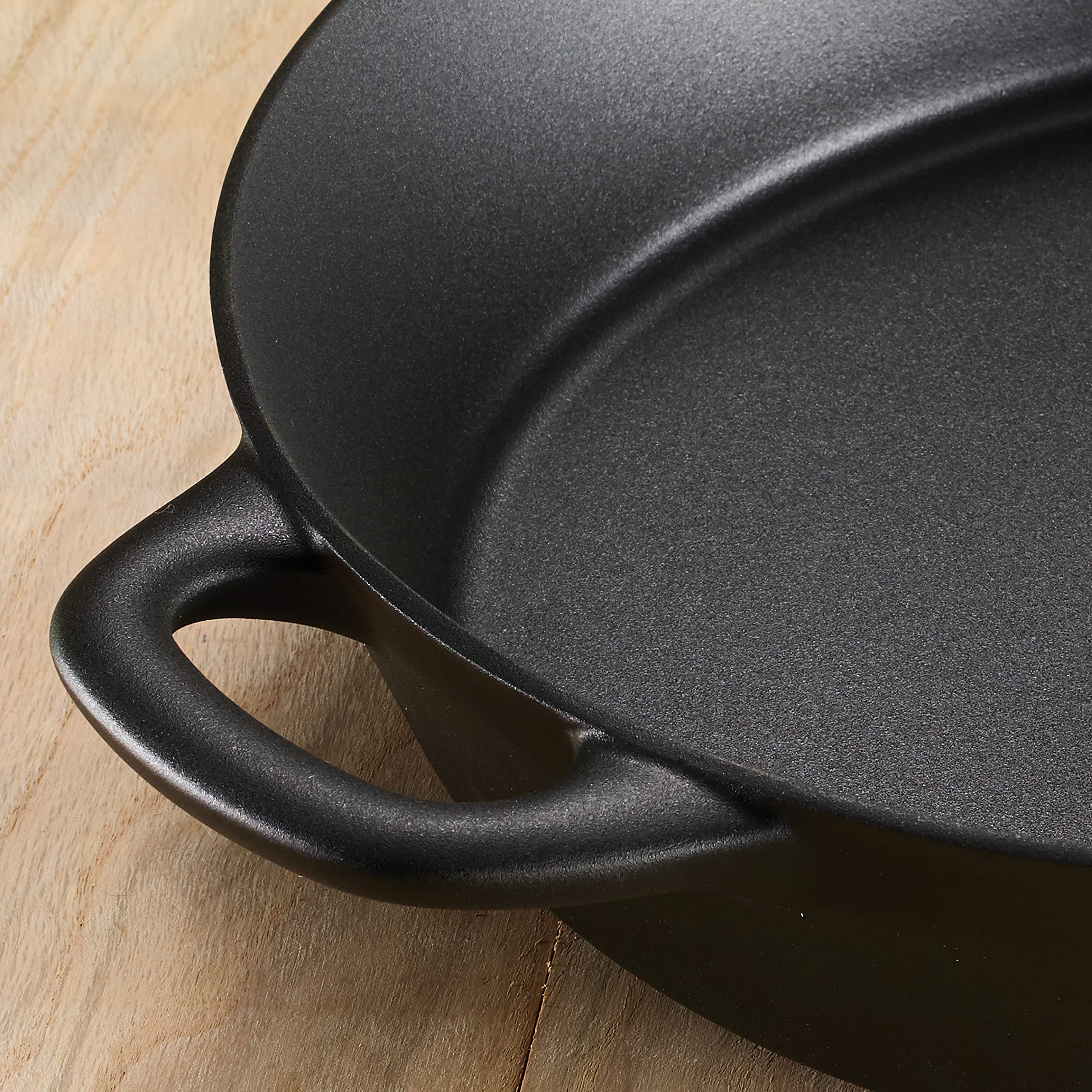 Tramontina Covered Cast Iron Skillet 12.5 inch, 80131/340DS