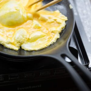 Iwachu 24600 Omelet 22 Black Baked Inner Diameter 8.1 inches (20.5 cm), Induction Heating Compatible, Frying Pan, Nambu Ironware