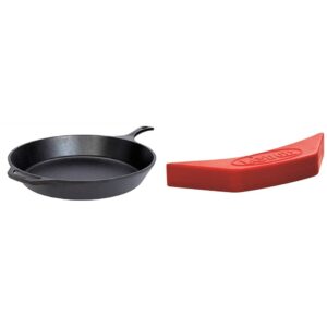 lodge l14sk3 15-inch pre-seasoned cast-iron skillet & asahh41 silicone assist handle holder, red