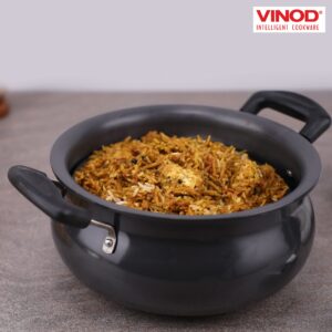 Vinod Black Pearl Hard Anodised Handi – Stainless Steel Lid – Junior Size – 3 Liters (3.2 Quarts) – Suitable For Biryani, Pulao, Gravy, Curry – Aluminium Pot – Riveted Handles - Metal Spoon Friendly