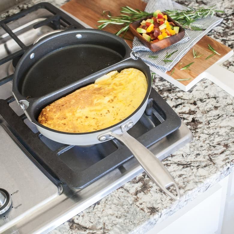 Nordic Ware Italian Frittata and Omelette Pan, 8.4 Inches, Non-Stick