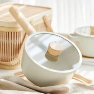 NEOFLAM FIKA Sauce Pan for Stovetops and Induction | Wood Handle and Glass Lid | Made in Korea (7" / 1.7qt)