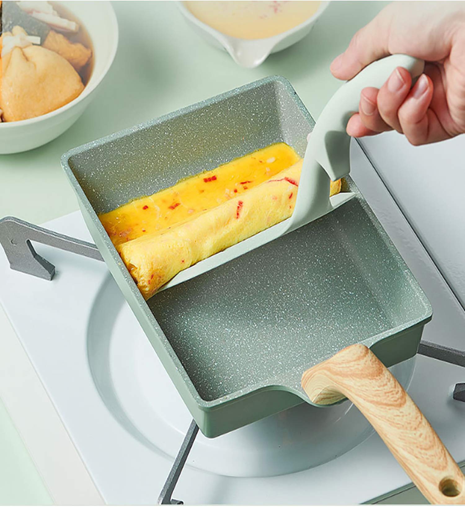 MIHUNTER Japanese Omelette Pan Nonstick Tamagoyaki Egg Pan,Retangle Small Frying Pan,with Silicone Spatula & Brush,Non-Stick Coating (PFOA Free) - 20 x 15cm