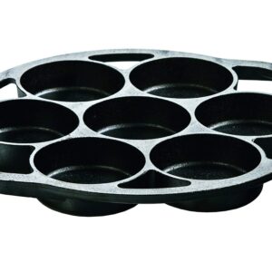 Lodge Cast Iron Mini Cake Pan. Pre-seasoned Cast Iron Cake Pan for Baking Biscuits, Desserts, and Cupcakes.