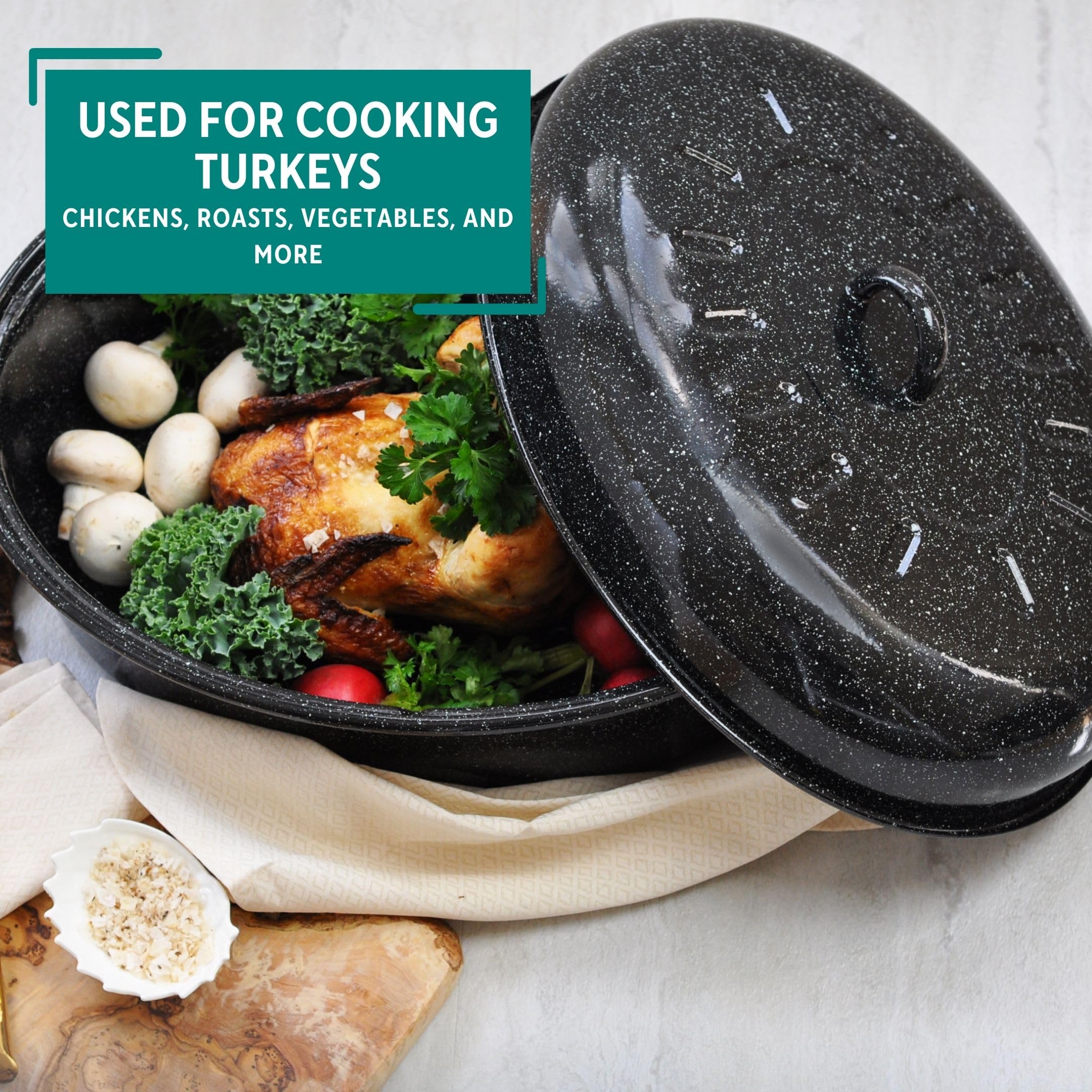 Mirro 15" Black Covered Oval Roaster with Lid for Roasting Turkey, Meats