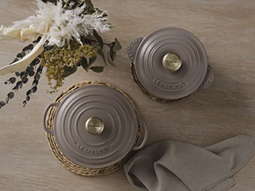 Le Creuset Signature Medium Knob, Light Gold