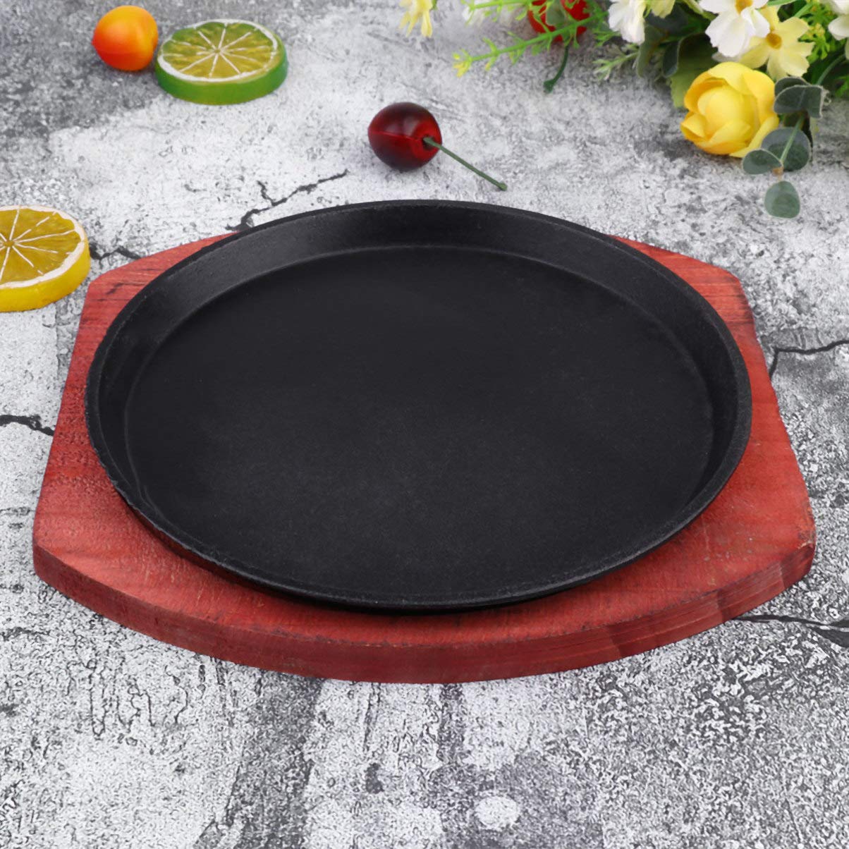 Sizzling Plate With Wooden Base: Cast Iron Steak Plate Metal Steak Serving Platters Teppanyaki Plate Use or Restaurant Supply(Grill Pan Size:19cm/7.4inch)