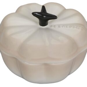 Le Creuset Petite Pumpkin Cocotte, 12 oz, Meringue