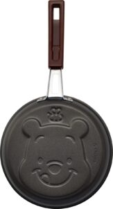 yaksell 50086 disney pancake pan, 6.3 inches (16 cm), pooh s2, for gas stoves only