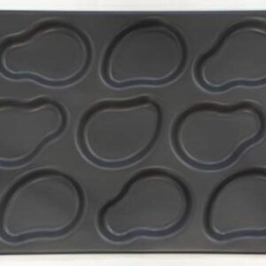 LloydPans Egg Pan, 12.88 x 17.88 Inch 9-Cavity Irregular Egg Pan, Pre-Seasoned PSTK