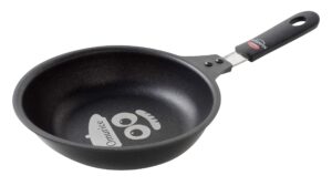 ernest a-77340 frying pan, supervised by a well-established western restaurant kichikichi, easy to make omelets (deep and long tip, egg shape), recipe included (ome-chan omelet frying pan), popular