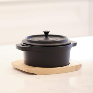 Frieling Cast Iron Mini Cocotte/Dutch Oven with Enamel Interior and Wood Trivet, 1.9 Cup, Black