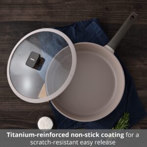 MasterPRO - Gastro Titanium Collection - 12.5” Fry Pan with Tempered Glass Lid - Durable Cast Aluminum Frying Pan - Non Stick Fry Cooking Pan - Suitable for All Stove Types