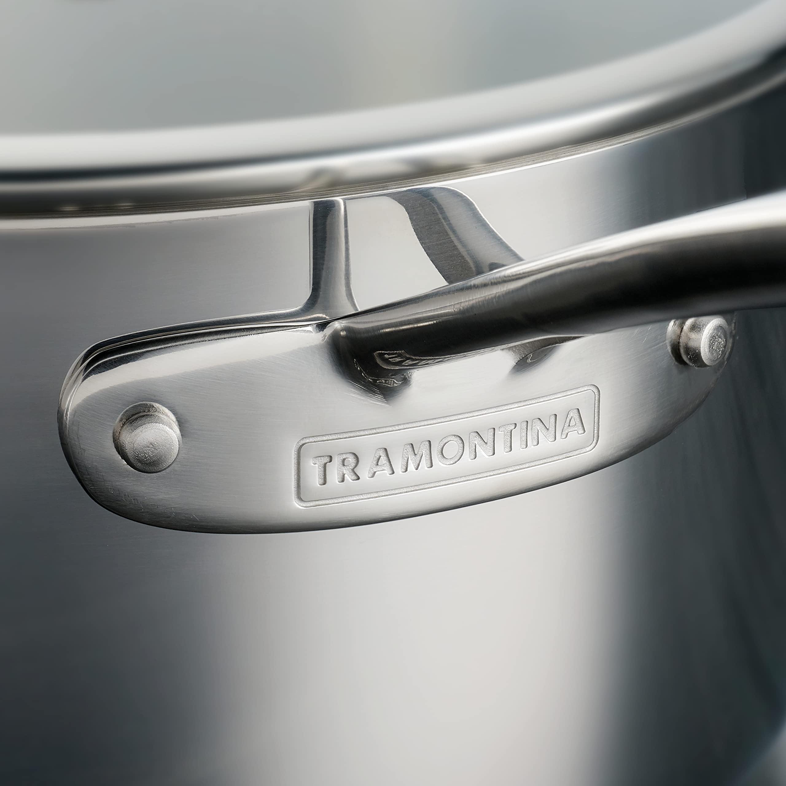 Tramontina Covered Deep Saute Pan (6 Qt), 80116/030DS