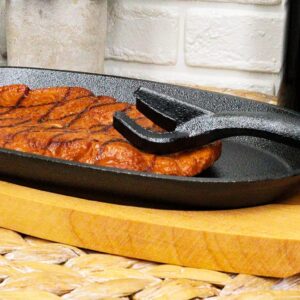 Ebros Personal Sized 9.5"Lx5.5"W Cast Iron Sizzling Fajita Skillet Japanese Steak Plate With Handle and Wooden Base For Restaurant Home Kitchen Cooking Accessory For Pan Grilling Meats Seafood