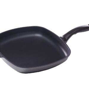 Swiss Diamond 11 Inch Non-stick Induction Square Frying Pan - Induction Fry Pan with Heavy Duty Handles - Wide and Extended Corners - Skillet Pan - Dishwasher and Oven Safe - 11"x11" - Grey
