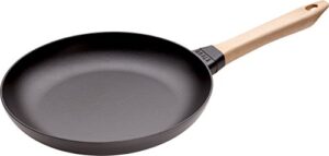 staub fry pan, wooden handle, 28 cm