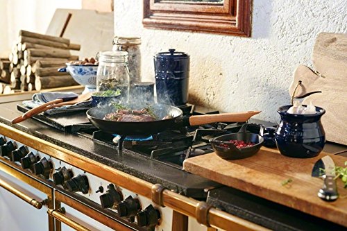 Staub Fry Pan, Wooden Handle, 28 cm