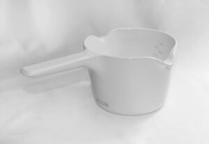 vintage corningware 1 qt white sauce maker sauce pan, no lid, m-68-b, usa