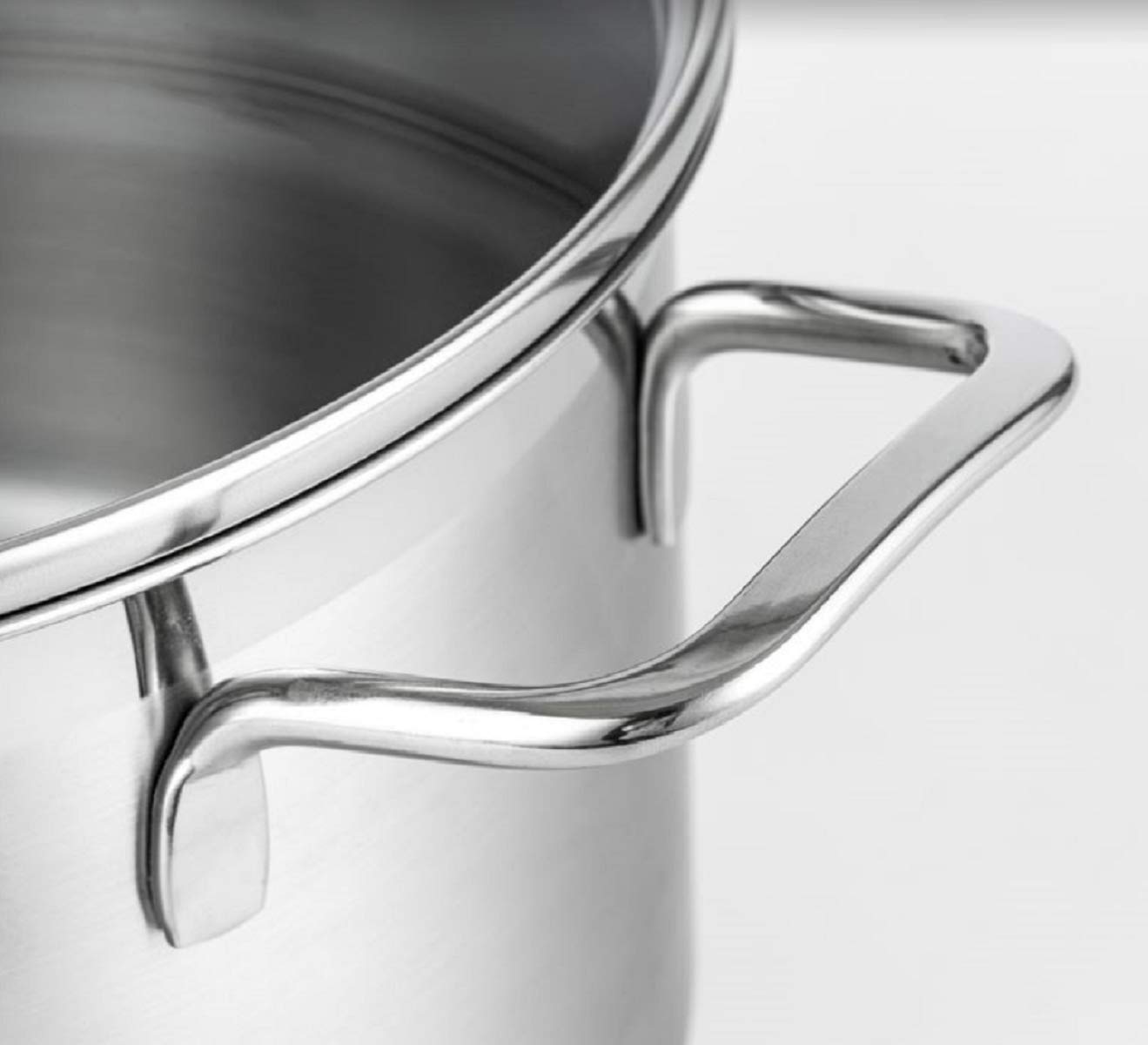 Prime Cook 4.8 qt. 18/10 Stainless Steel Soup Pot with Lid