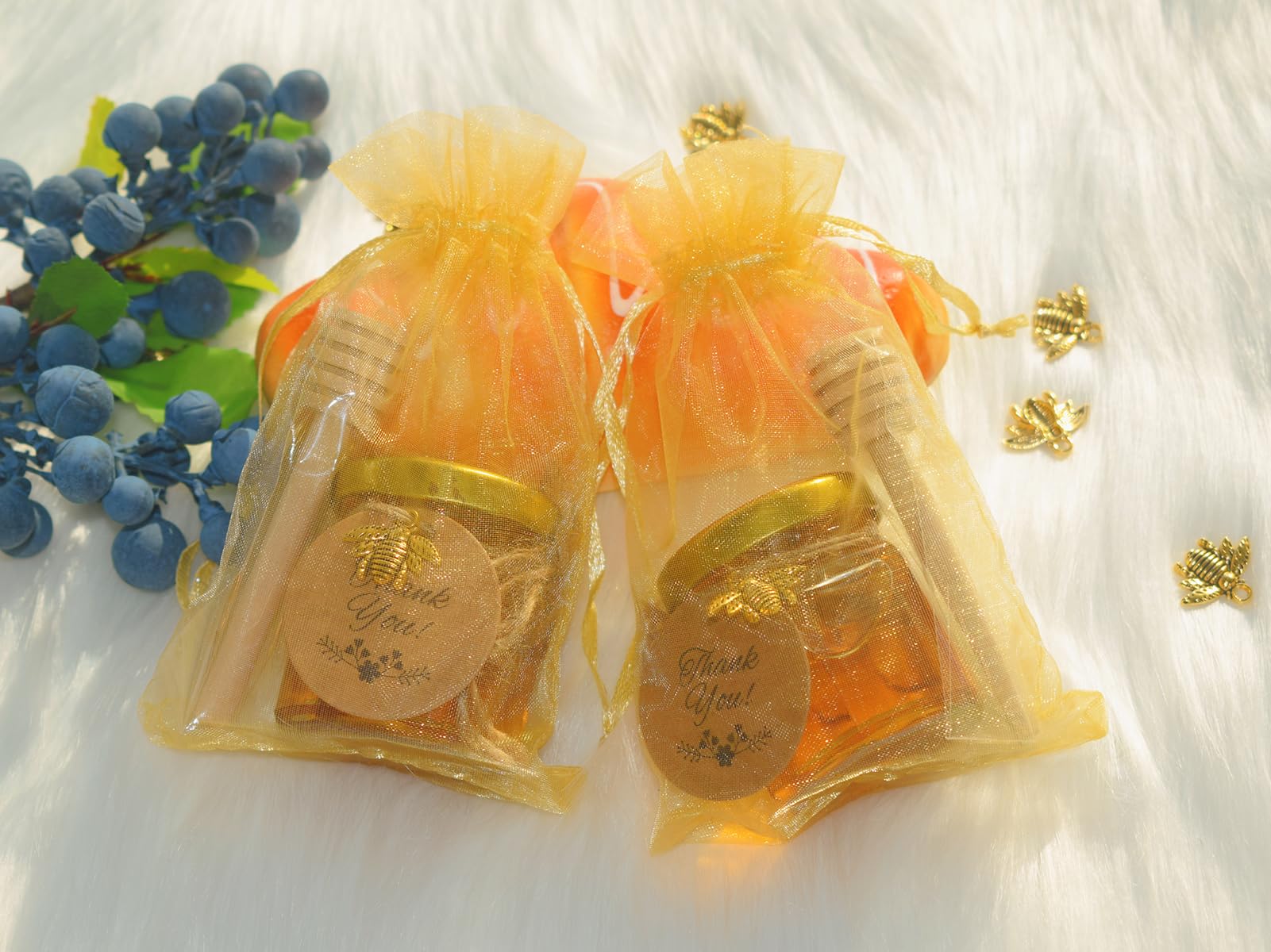 IIKUM 40 Pack 1.5 oz Hexagon Mini Glass Honey Jars with Wooden Dippers, Gold Lids, Bee Pendants, Golden Gift Bags, Thank You Cards, Jutes - Perfect for Baby Shower, Wedding Favors and Party Favors