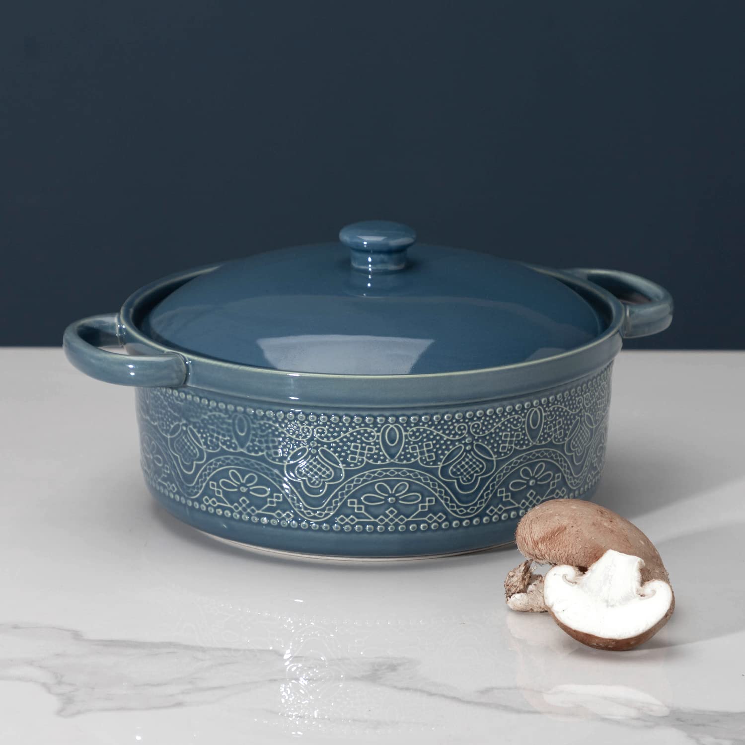 FUN ELEMENTS Lace Emboss Casserole Dish with Lid, 2 Quart Oven to Table Ceramic Round Serving Dish with Handles for Dinner and Party(Grayish Blue)